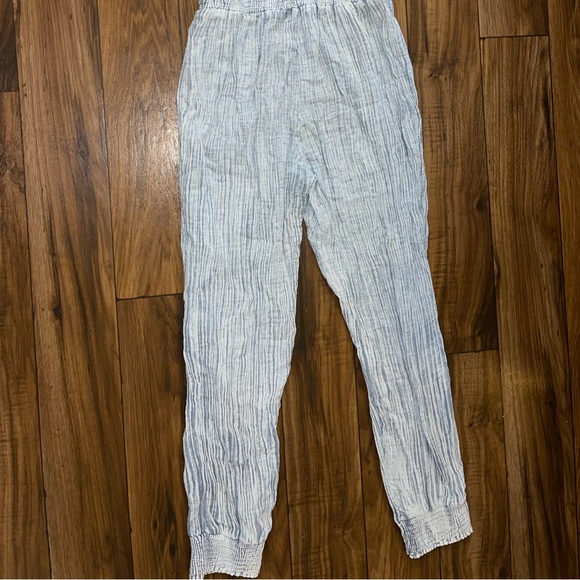 Two piece linen blue gray set - Picture 3 of 4